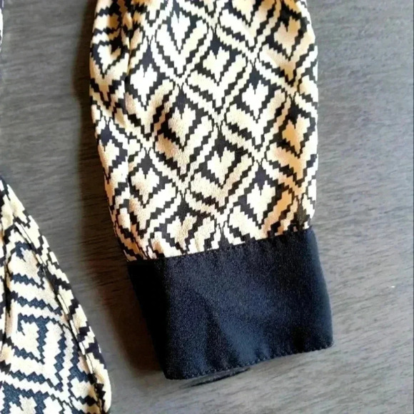 NWOT HTML Shirt - Picture 2 of 4